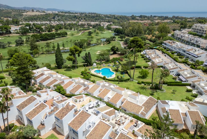 R5454367-Apartment-For-Sale-Nueva-Andalucia-Penthouse-Duplex-3-Beds-109-Built