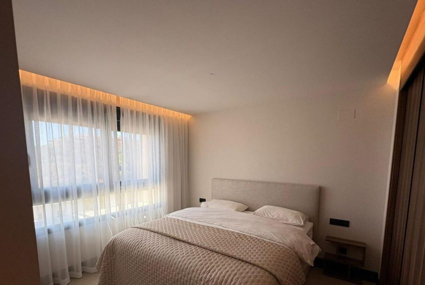 R5455291-Apartment-For-Sale-Nueva-Andalucia-Penthouse-Duplex-3-Beds-240-Built-3