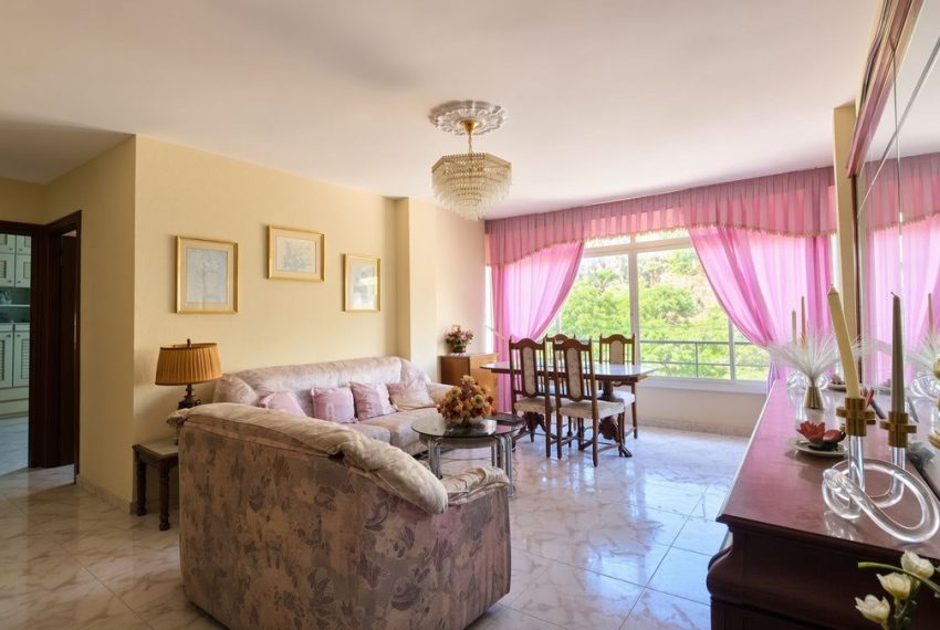 R5456569-Apartment-For-Sale-Marbella-Middle-Floor-Apartment-3-Beds-88-Built