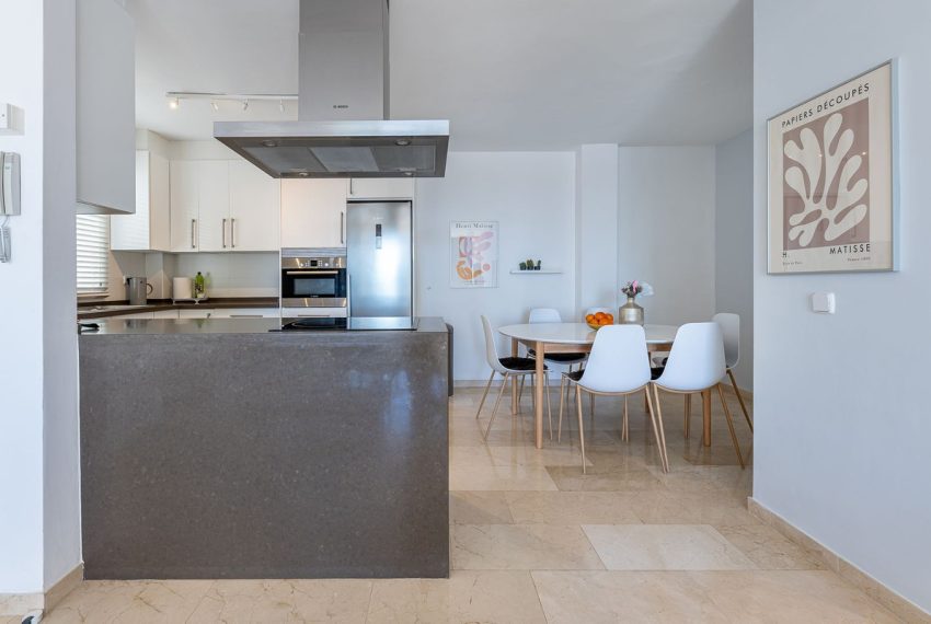 R5457076-Apartment-For-Sale-Nueva-Andalucia-Middle-Floor-Apartment-2-Beds-115-Built-16