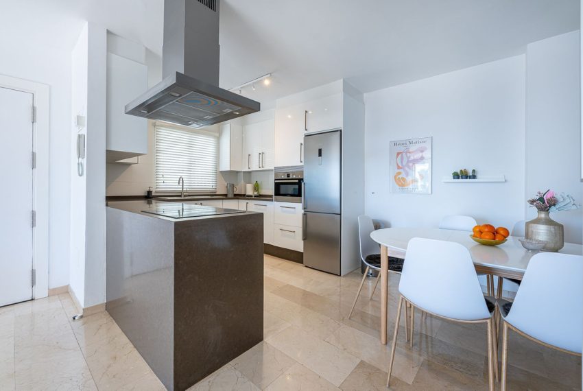 R5457076-Apartment-For-Sale-Nueva-Andalucia-Middle-Floor-Apartment-2-Beds-115-Built-17