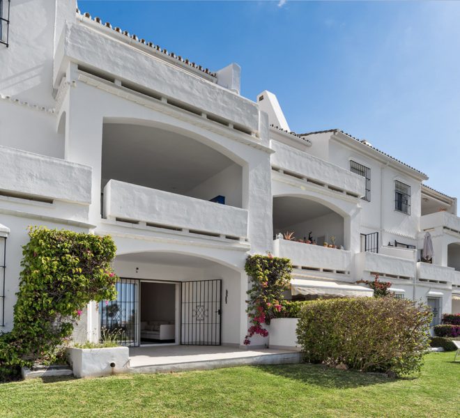 R5457208-Image 1-Ground Floor Apartment - 3 Beds - 132 Built