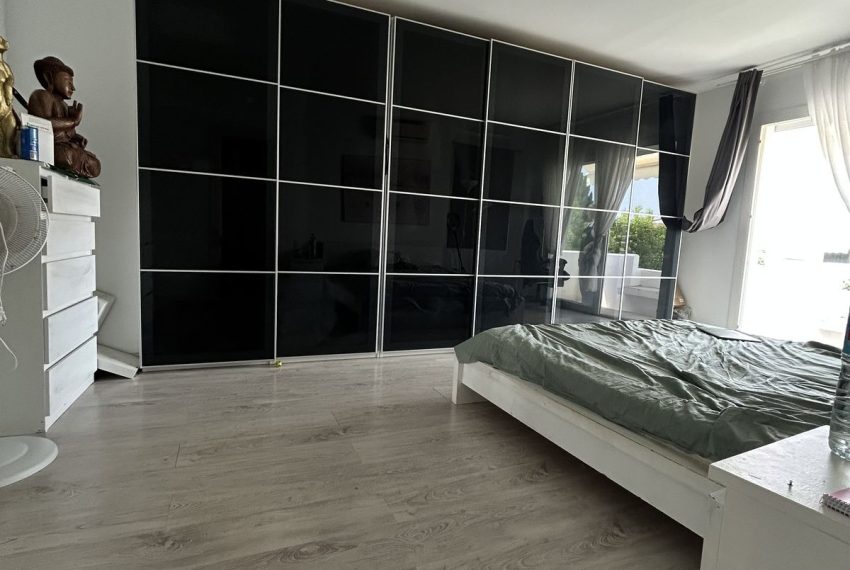 R5457592-House-For-Sale-San-Pedro-de-Alcantara-Townhouse-3-Beds-170-Built-13