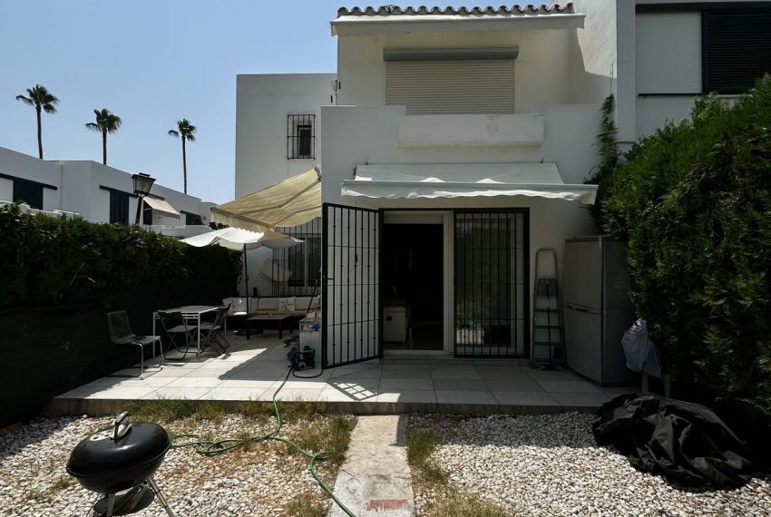 R5457592-House-For-Sale-San-Pedro-de-Alcantara-Townhouse-3-Beds-170-Built-2