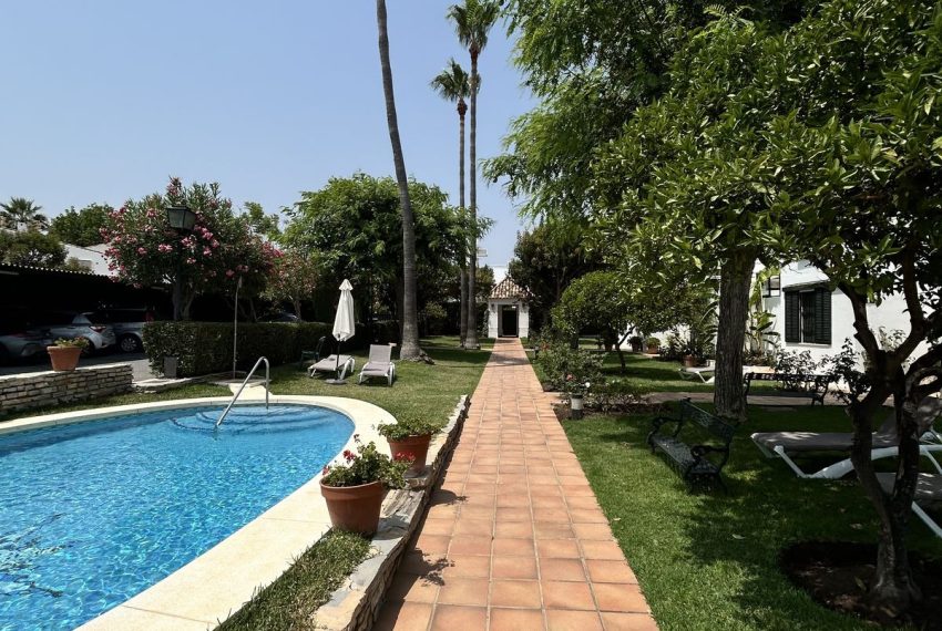 R5457592-House-For-Sale-San-Pedro-de-Alcantara-Townhouse-3-Beds-170-Built-5