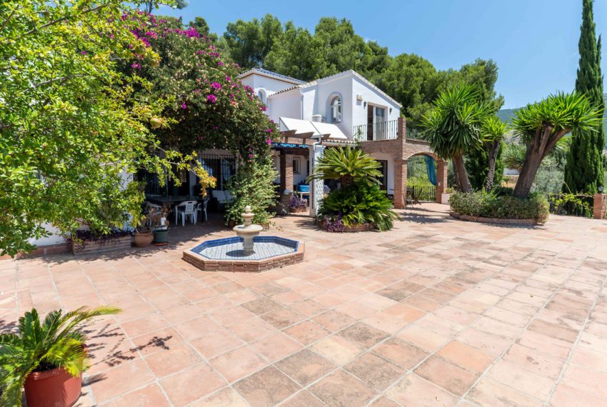 R5457649-House-For-Sale-Mijas-Detached-Villa-5-Beds-322-Built-9