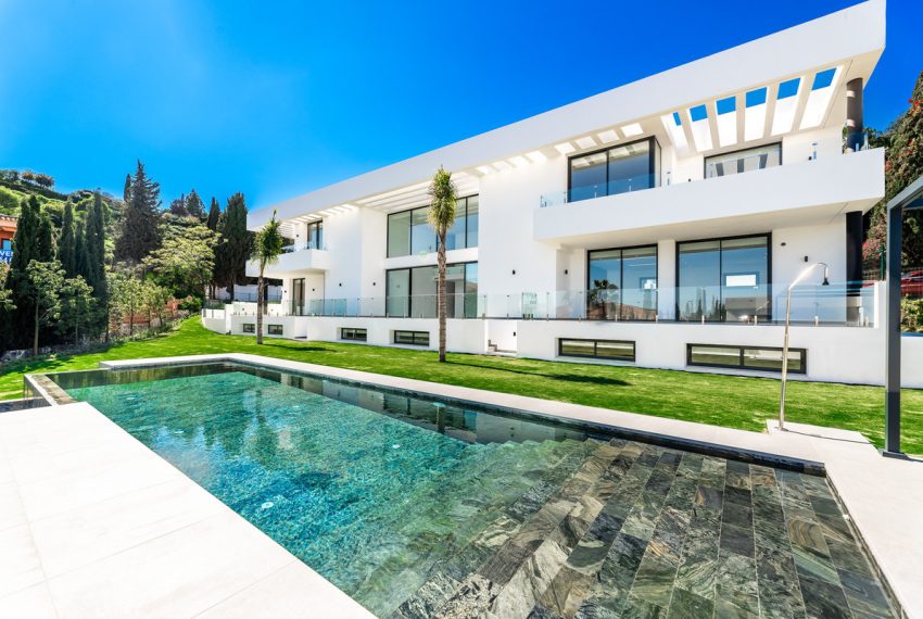 R5457823-House-For-Sale-Benahavis-Detached-Villa-6-Beds-1038-Built-1