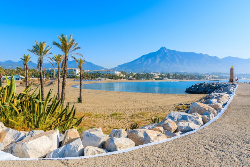 R5459200-Apartment-For-Sale-San-Pedro-de-Alcantara-Penthouse-4-Beds-230-Built-15