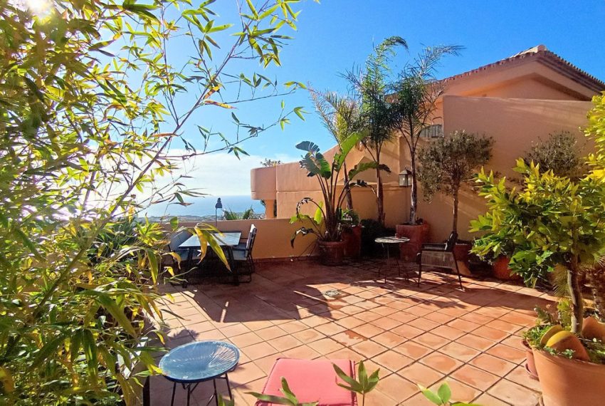 R5459215-Apartment-For-Sale-Calahonda-Penthouse-Duplex-2-Beds-130-Built-1