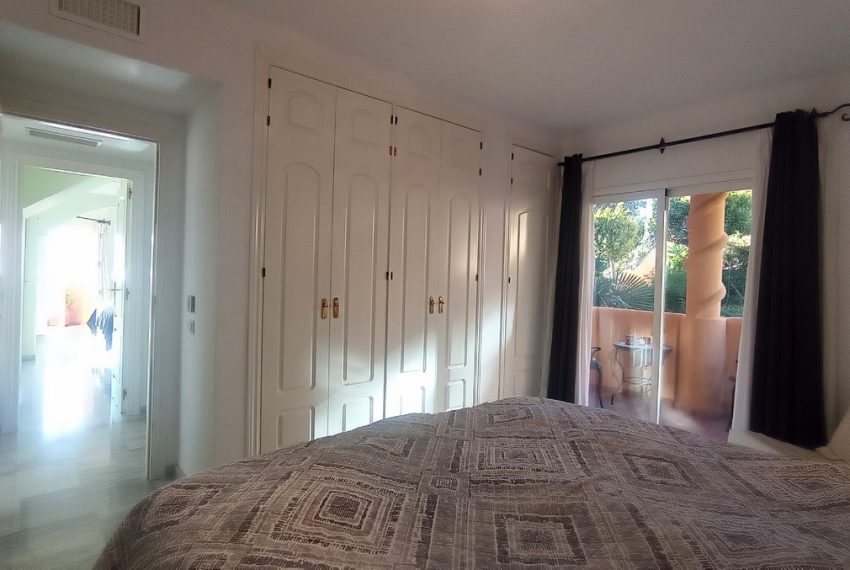 R5459215-Apartment-For-Sale-Calahonda-Penthouse-Duplex-2-Beds-130-Built-19