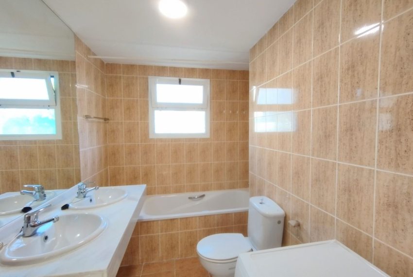 R5459218-Apartment-For-Sale-Calahonda-Middle-Floor-Apartment-2-Beds-84-Built-18