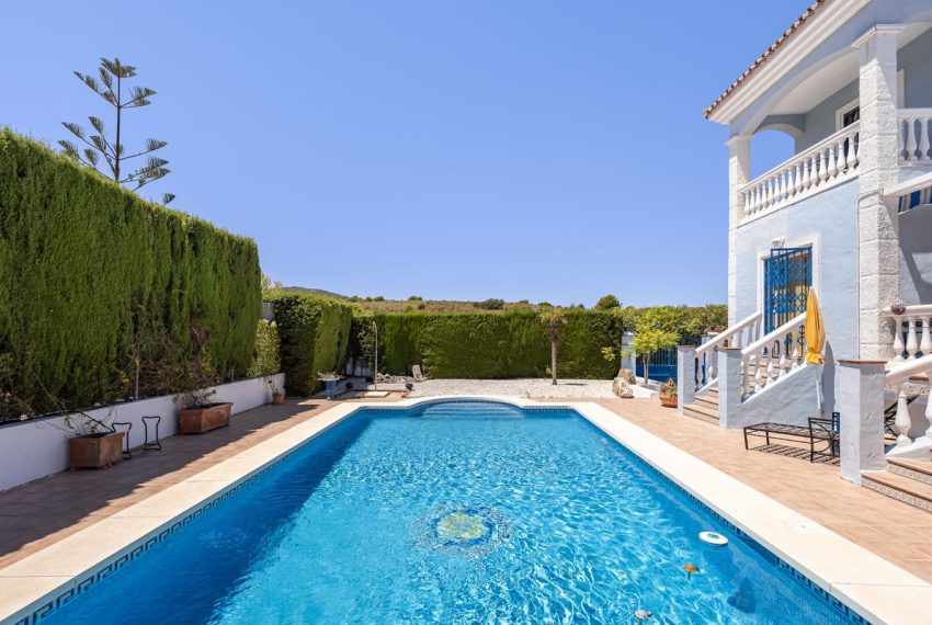 R5459248-House-For-Sale-Coin-Detached-Villa-4-Beds-365-Built-5