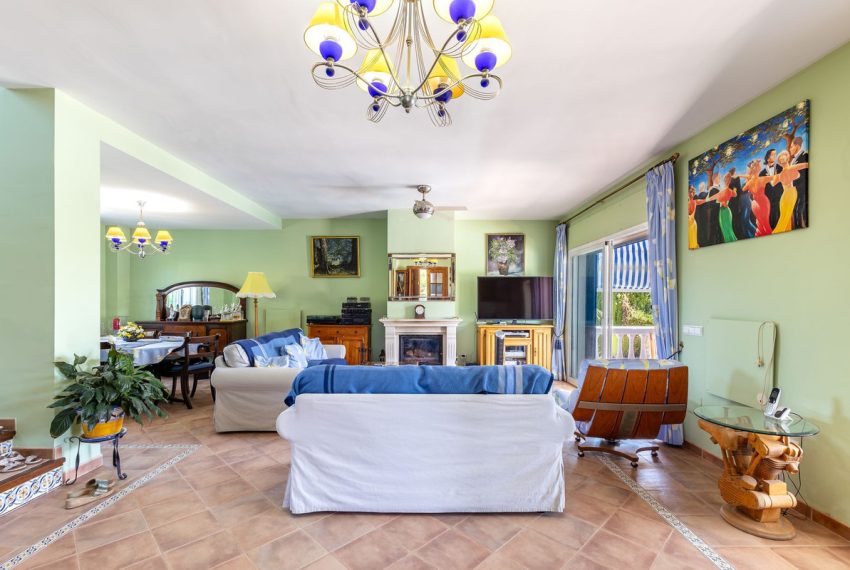 R5459248-House-For-Sale-Coin-Detached-Villa-4-Beds-365-Built-8