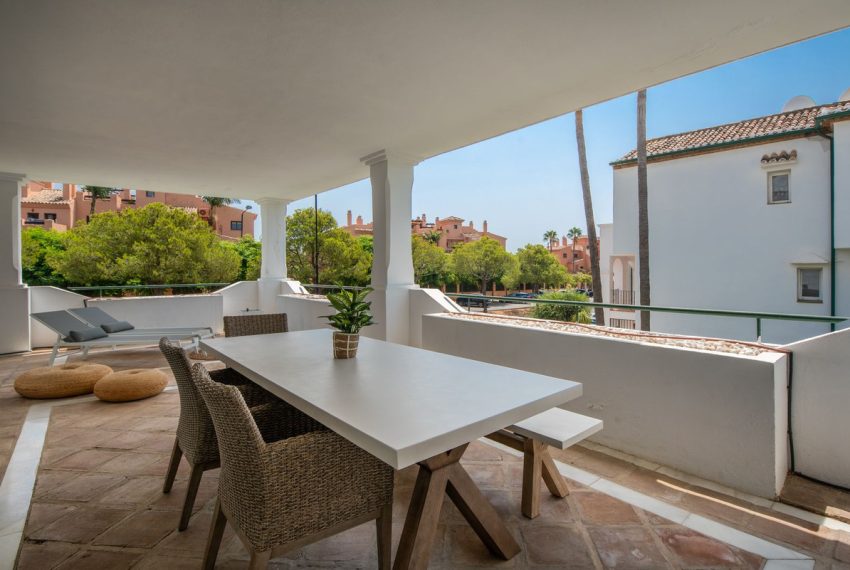 R5459389-Apartment-For-Sale-El-Presidente-Middle-Floor-Apartment-3-Beds-95-Built-16