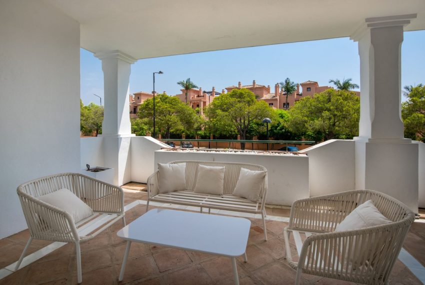 R5459389-Apartment-For-Sale-El-Presidente-Middle-Floor-Apartment-3-Beds-95-Built-4