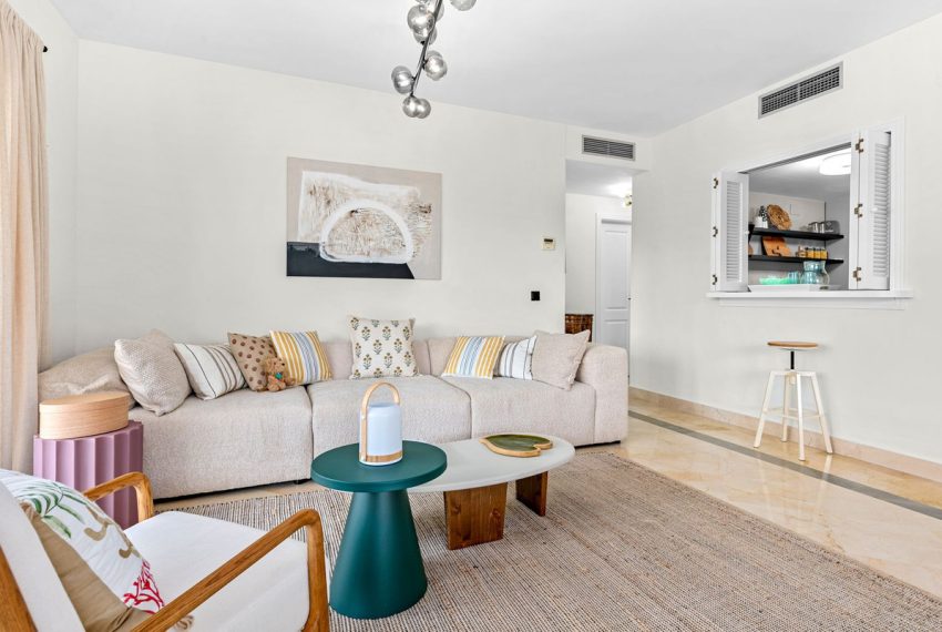 R5459389-Apartment-For-Sale-El-Presidente-Middle-Floor-Apartment-3-Beds-95-Built-9