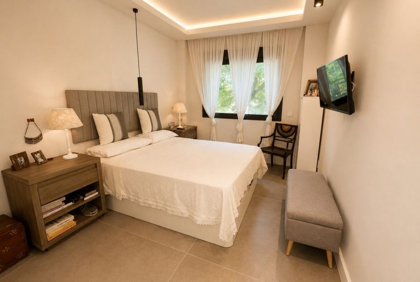 R5459488-Apartment-For-Sale-Estepona-Middle-Floor-Apartment-2-Beds-133-Built-1